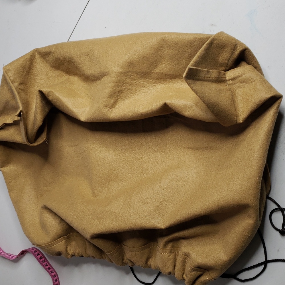 Louis Vuitton Large Drawstring Dust Bag Logo Neutral Soft Luxury Tan - Picture 11 of 11